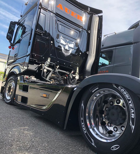 LKW Auer - Black Pearl